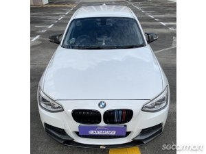 BMW 1 Series 118i 5DR (COE till 05/2031) thumbnail